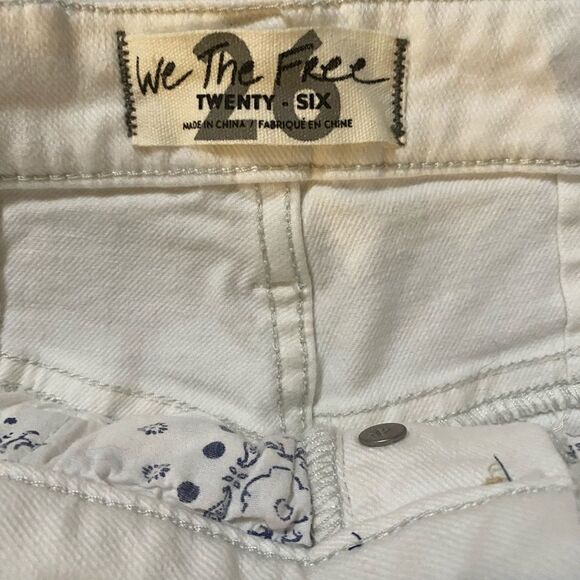 Free People | We The Free Cotton White Button Fly Raw Hem Bermuda Shorts | 26 - Picture 4 of 10